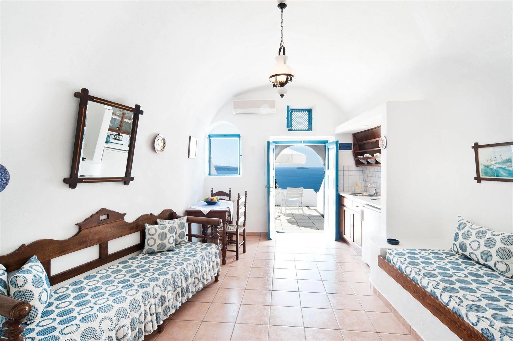 Nikos 4* Ia