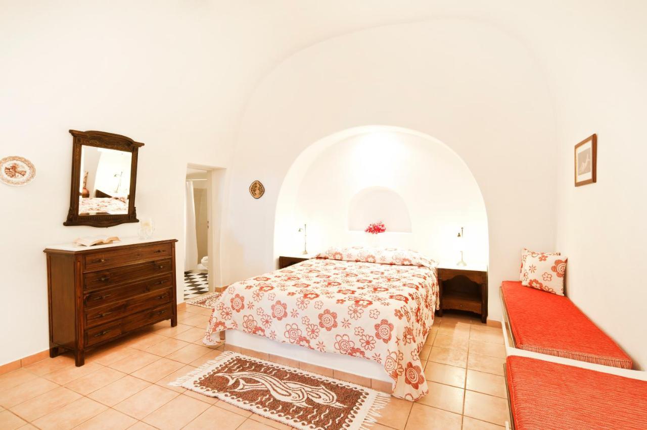 Apartahotel Nikos 4*