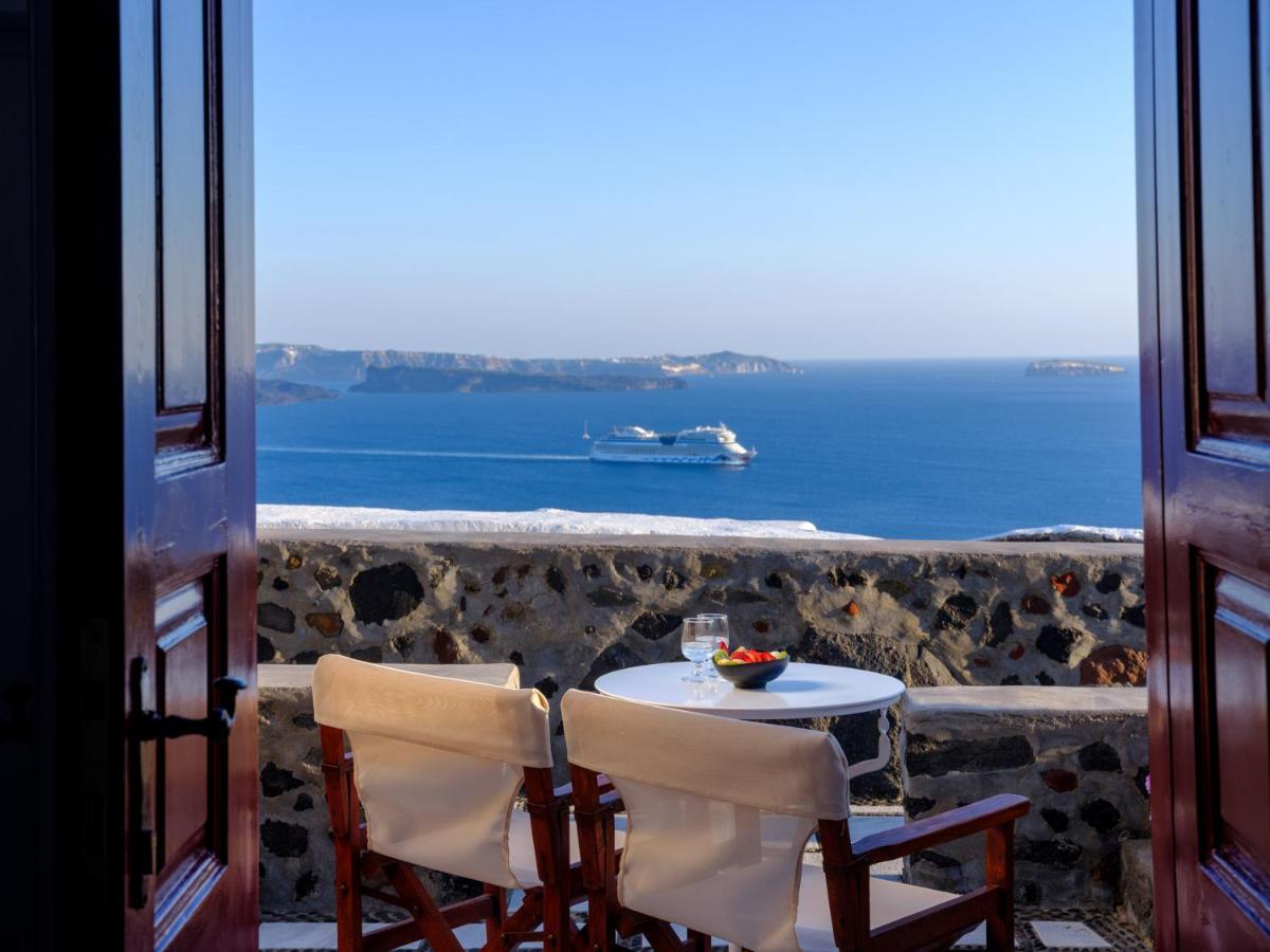 Nikos Apartahotel 4*