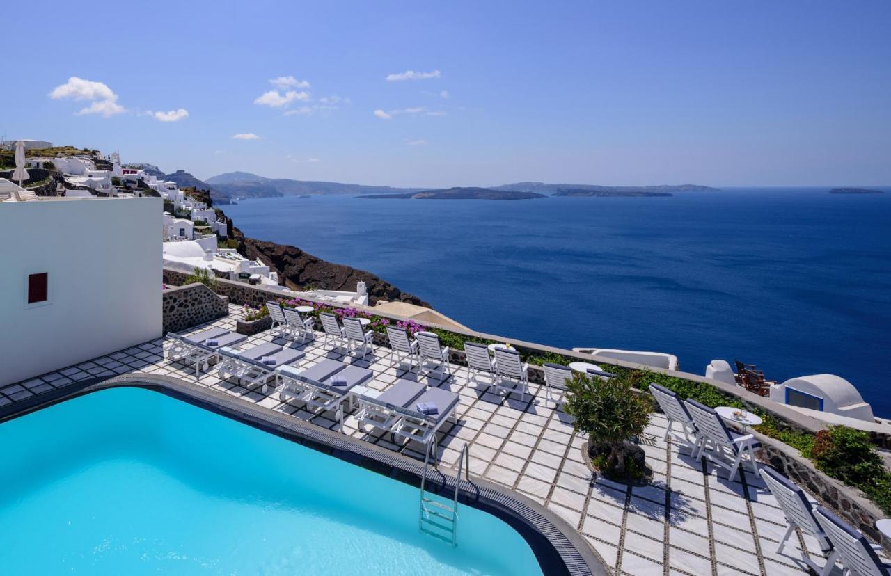 Nikos Apartahotel
