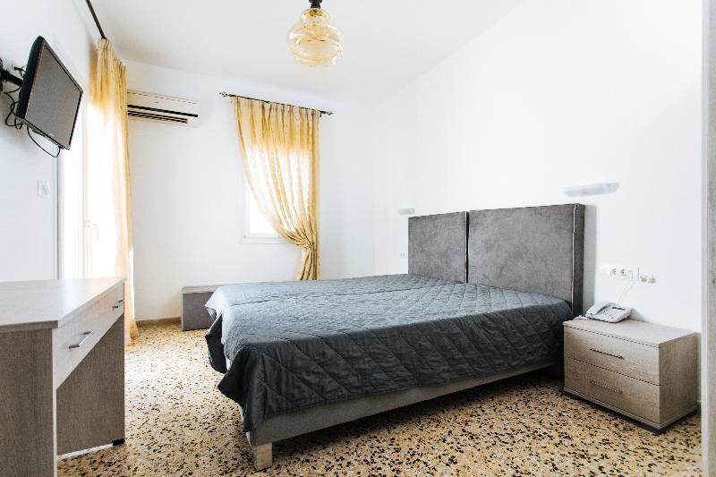 Nikos Apartahotel Oia (Santorini)